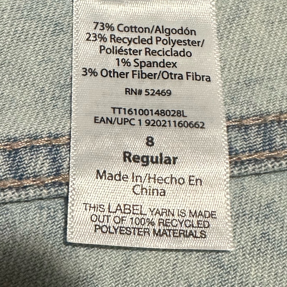Time and Tru Light Acid Wash Distressed Jeans - Size 8 - Picture 5 of 7